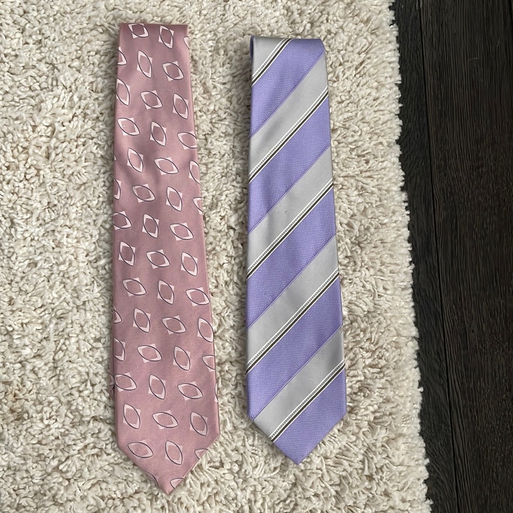 Armani ties clean. Authentic. Standard length.